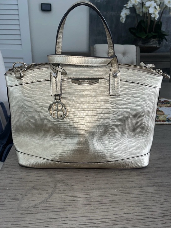 henri bendel Handbags - Henri Bendel West 57th Lizard-Embossed Metallic Gold Satchel